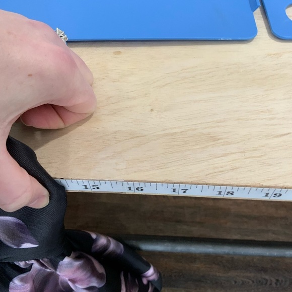 Lulus Dress B10 - Picture 10 of 12